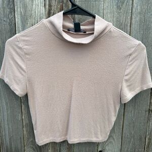 Forever 21 turtleneck short sleeve crop top size small